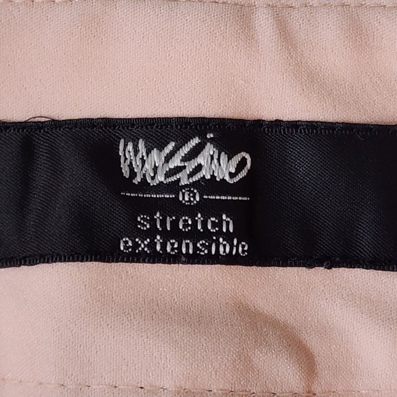 Mossimo Womens Peach Stretch Bermuda Shorts Size 12 Cotton Blend Knee Length EUC - Picture 3 of 5